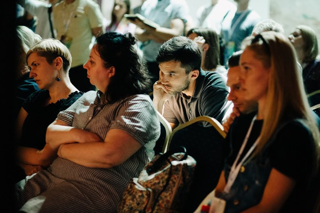 Biohakeru konference 2019 RISEBA hallē par miegu, uzturu, gavēšanu, rū