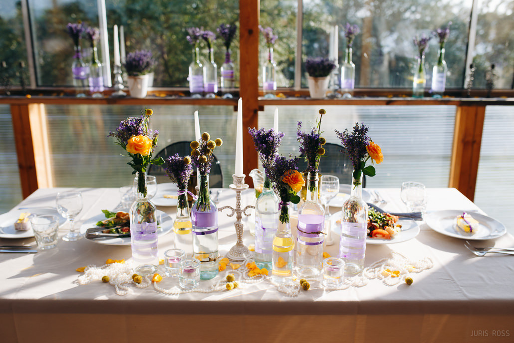 Kāzu diena ar lavandas aromātu Vidzemes lavandu audzētavā un svinības