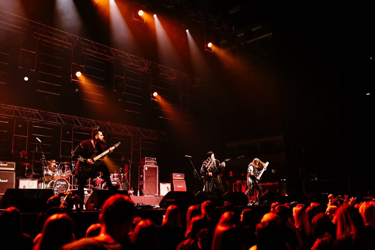 Labdarības koncerta “VIENOTI PAR IESPĒJU!” foto reportāža Arēna Rīga