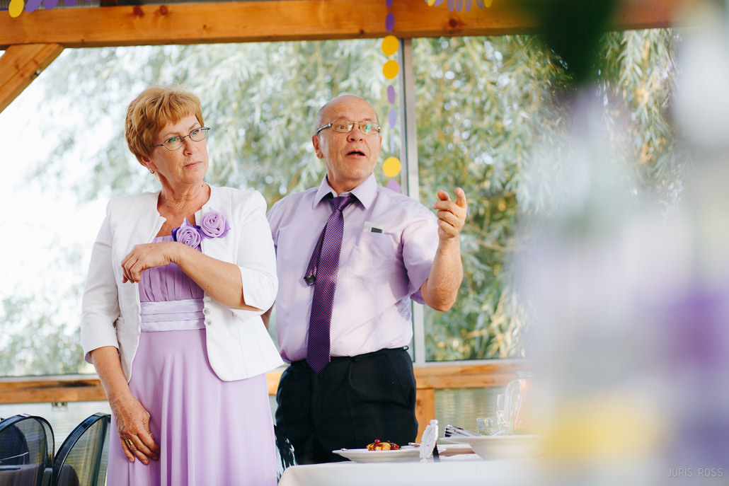 Kāzu diena ar lavandas aromātu Vidzemes lavandu audzētavā un svinības