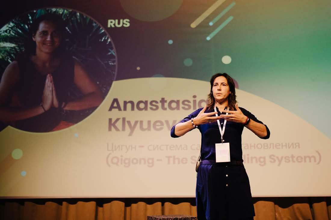 Biohakeru konference 2019 RISEBA hallē par miegu, uzturu, gavēšanu, rū