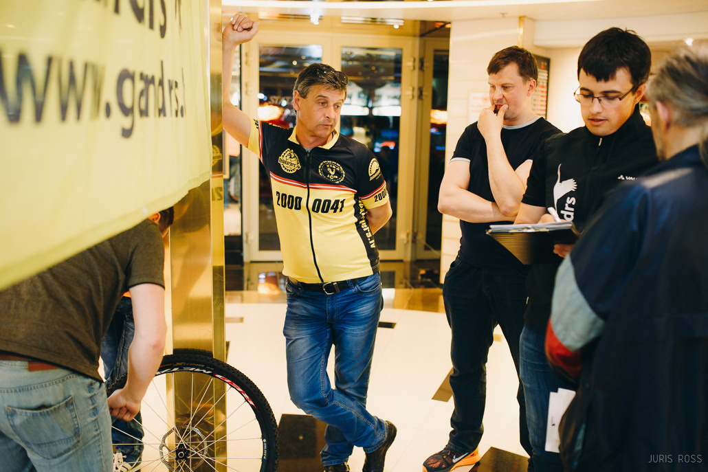 Gandrs rīkotajs velokruīzu uz Stokholmu ar Tallink Romantika kuģi