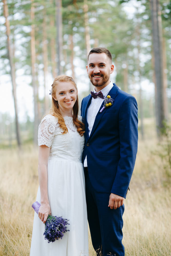 Kāzu diena ar lavandas aromātu Vidzemes lavandu audzētavā un svinības