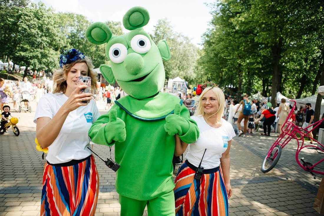 Māmiņu Kluba vasaras festivāla 2019 foto reportāža Ziemeļblāzmas parkā