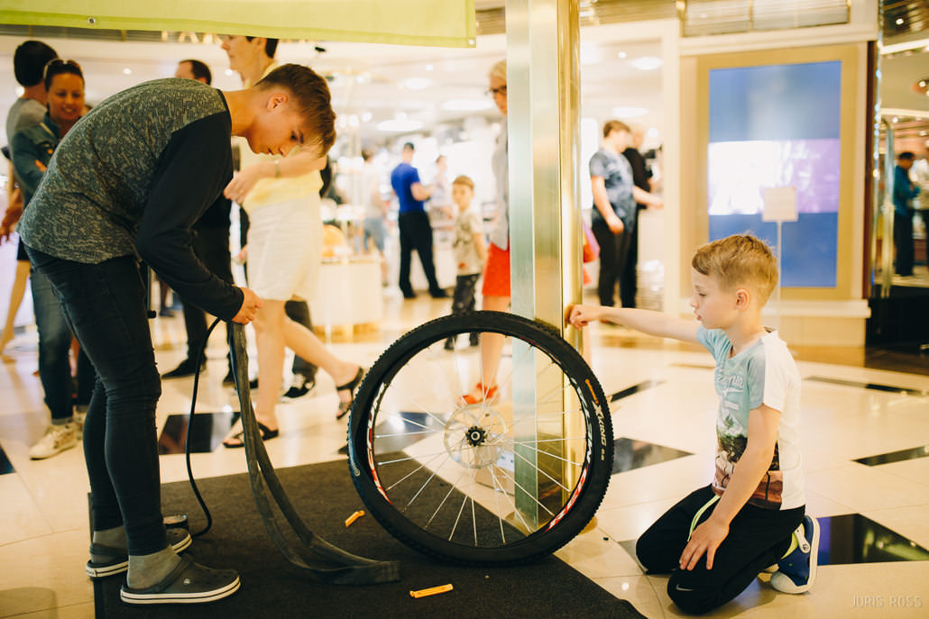 Gandrs rīkotajs velokruīzu uz Stokholmu ar Tallink Romantika kuģi