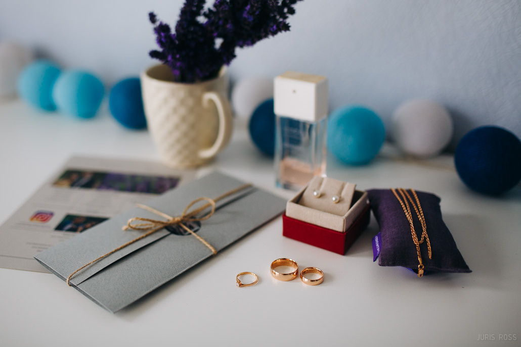 Kāzu diena ar lavandas aromātu Vidzemes lavandu audzētavā un svinības