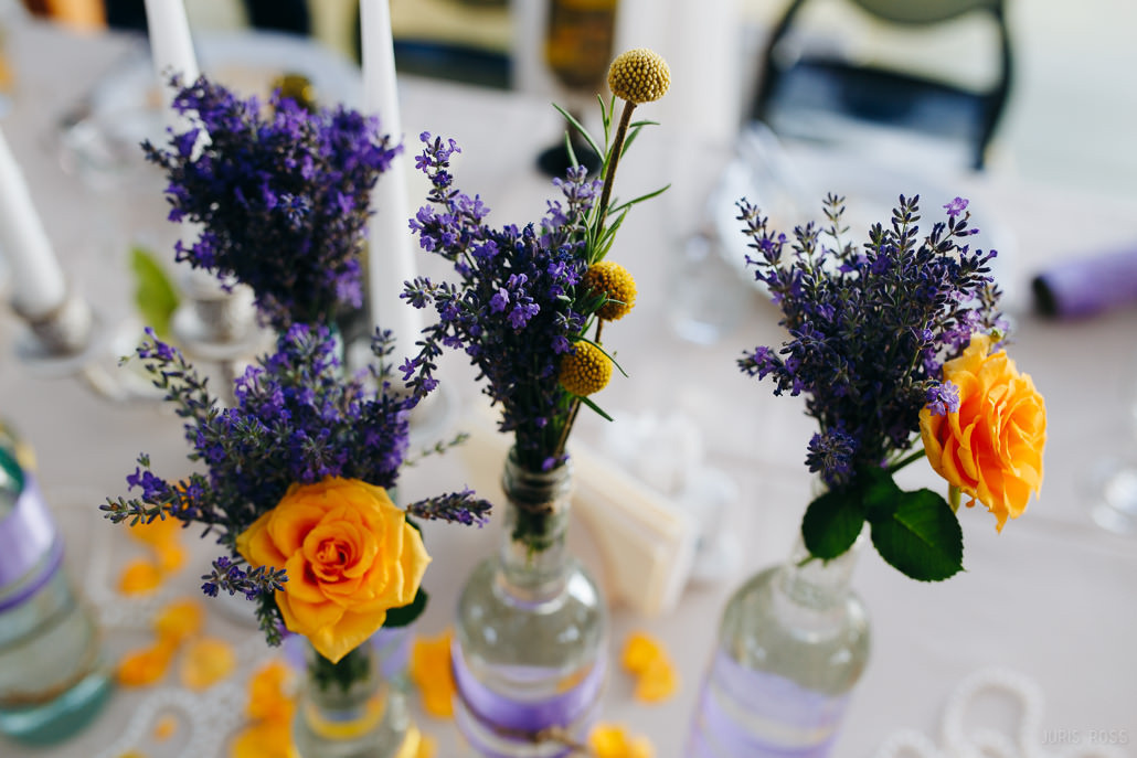 Kāzu diena ar lavandas aromātu Vidzemes lavandu audzētavā un svinības