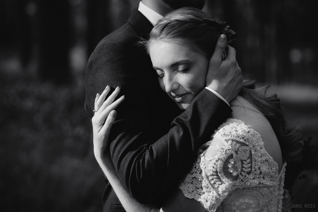 Kāzu diena ar lavandas aromātu Vidzemes lavandu audzētavā un svinības