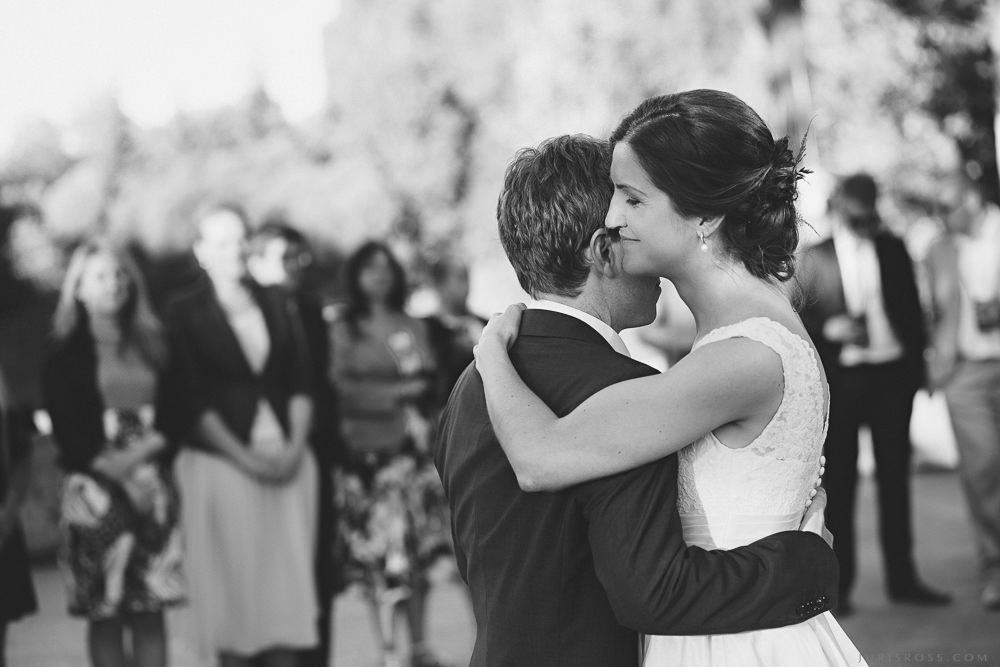 Agenturas Mīlestība organizētās kāzas Kuldīgā, balta volga un svinības