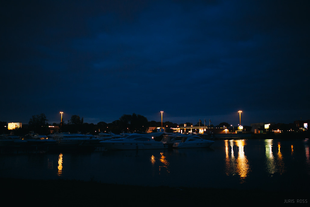 Kāzu diena ar lavandas aromātu Vidzemes lavandu audzētavā un svinības