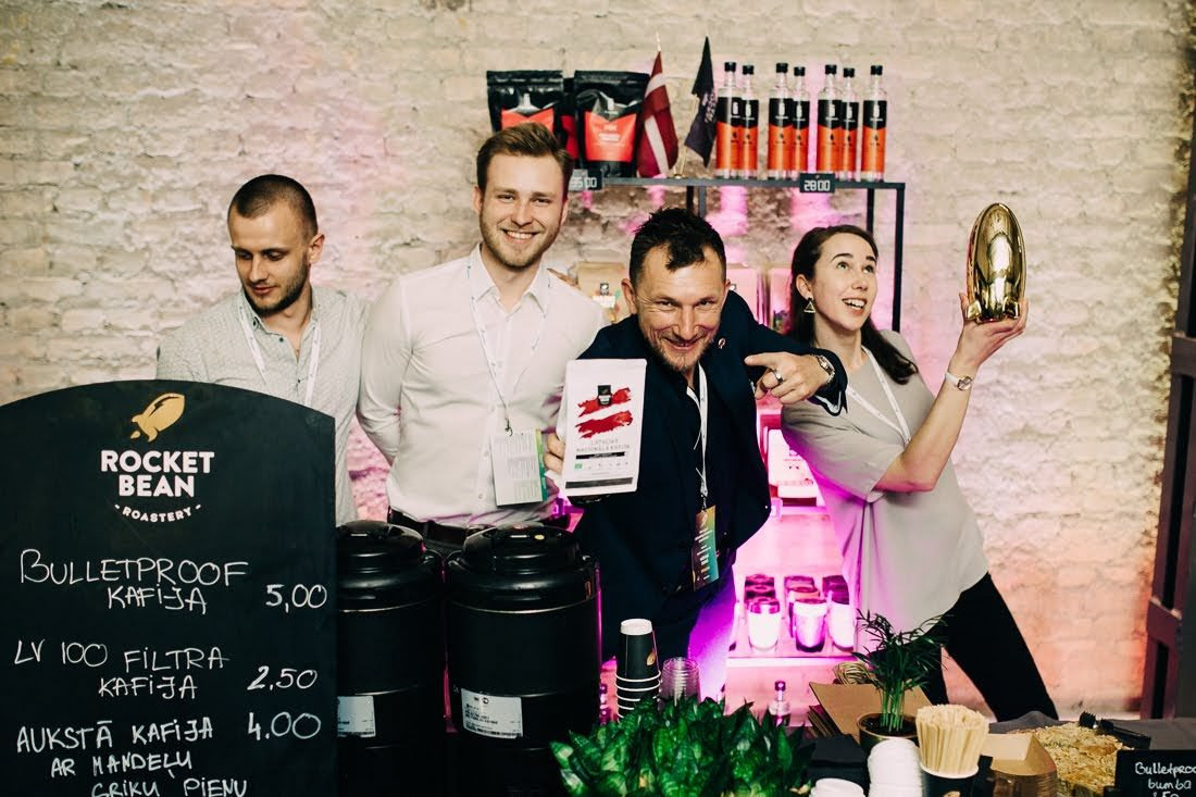 Biohakeru konference 2019 RISEBA hallē par miegu, uzturu, gavēšanu, rū