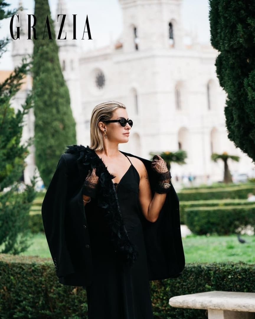 Magazine. Wedding and commercial photographer