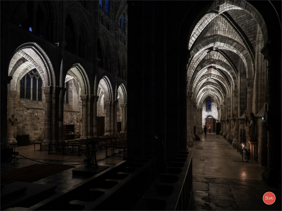 Église Collégiale Notre-Dame-en-Vaux  🇫🇷  Châlons-en-Champagne. Photographe à Strasbourg | Portraits, Studio, Enfants, Événements