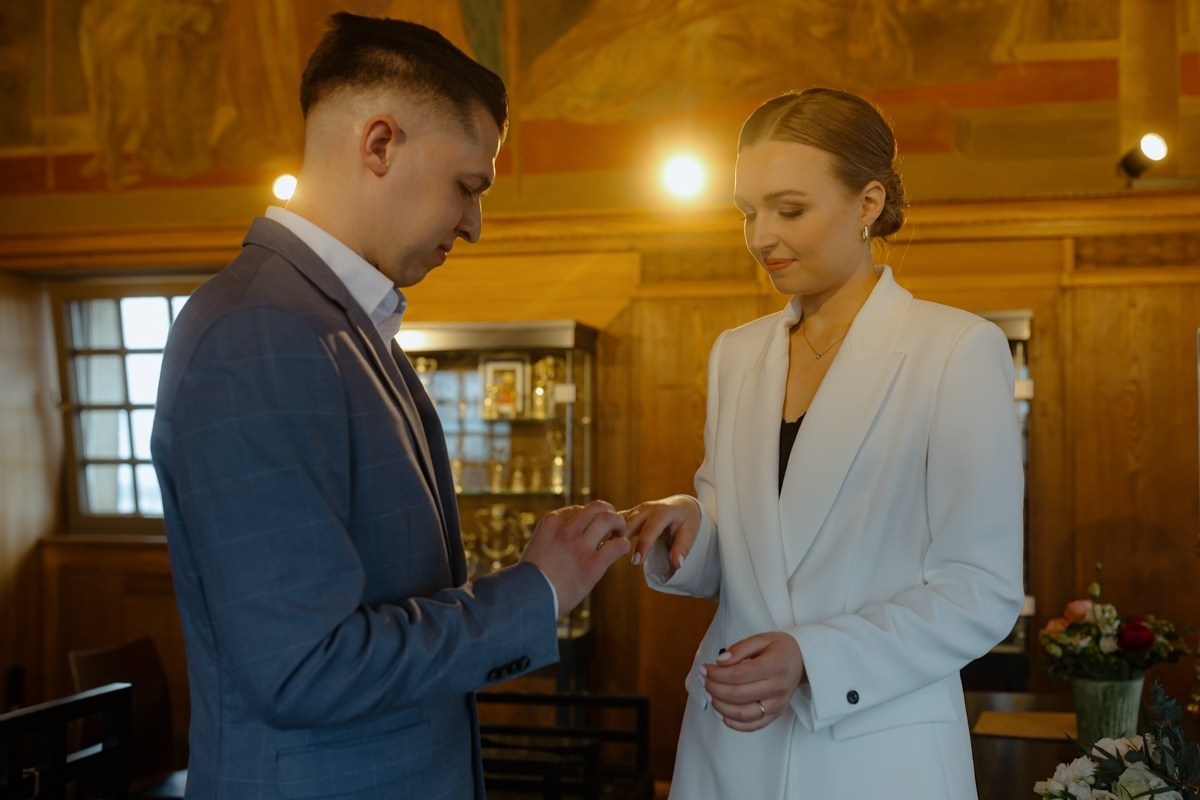 Civil Wedding at Hochzeitsturm Darmstadt. Wedding photographer & videographer Frankfurt | Denis Mirosnik