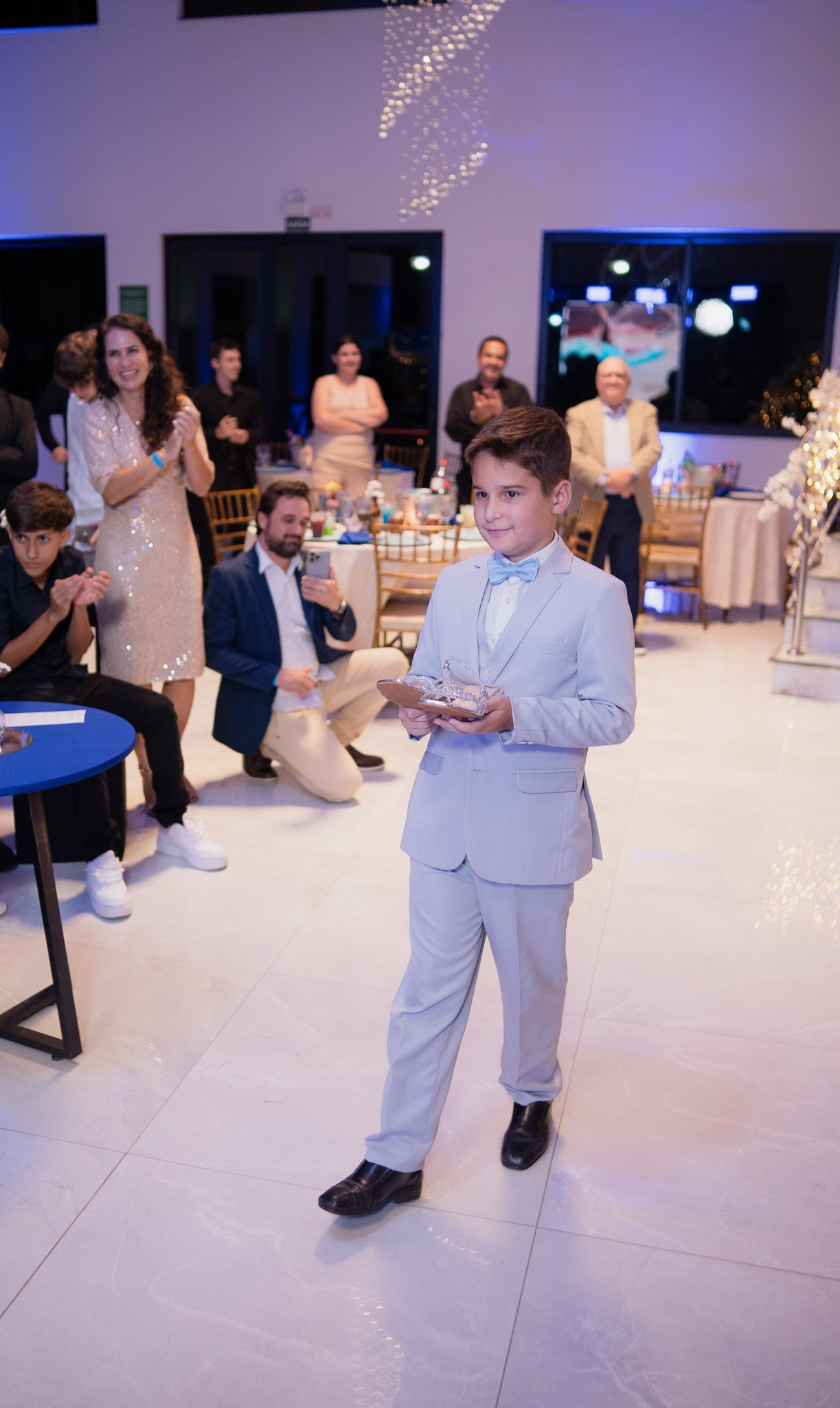 Lara — Hall Palace / Bauru SP. Robson Colaço