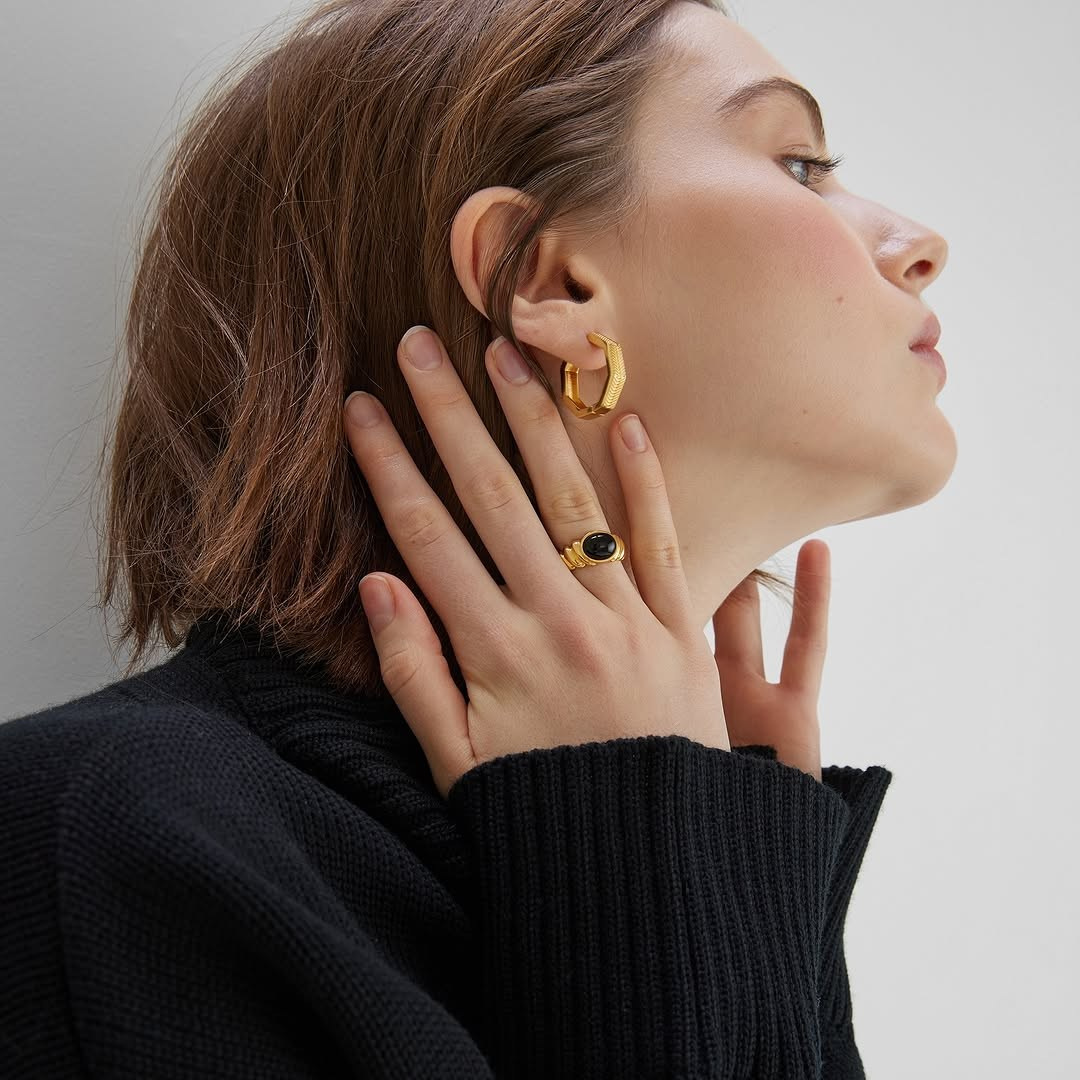 London Fashion & Beauty Photographer | Editorial, Studio & Campaign Photography — Jay Soundo. London Fashion & Portrait Photographer | Fashion Photoshoots, Lifestyle & Commercial Photography