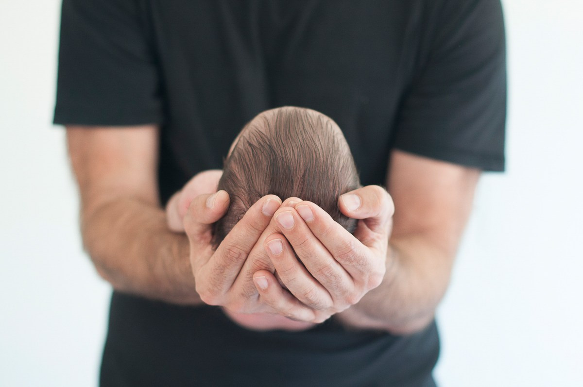 Primeros días. Fotografia de familias en Alicante Mónica Santonja