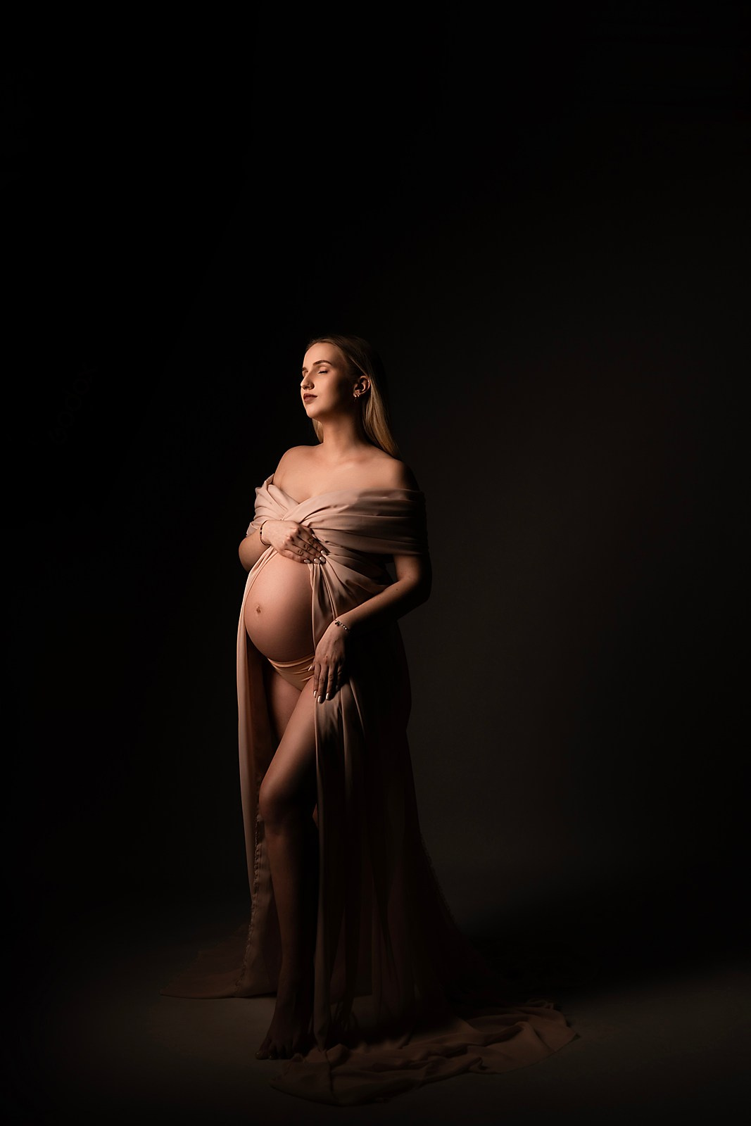 Sesja brzuszkowa. VideofotKA.pl