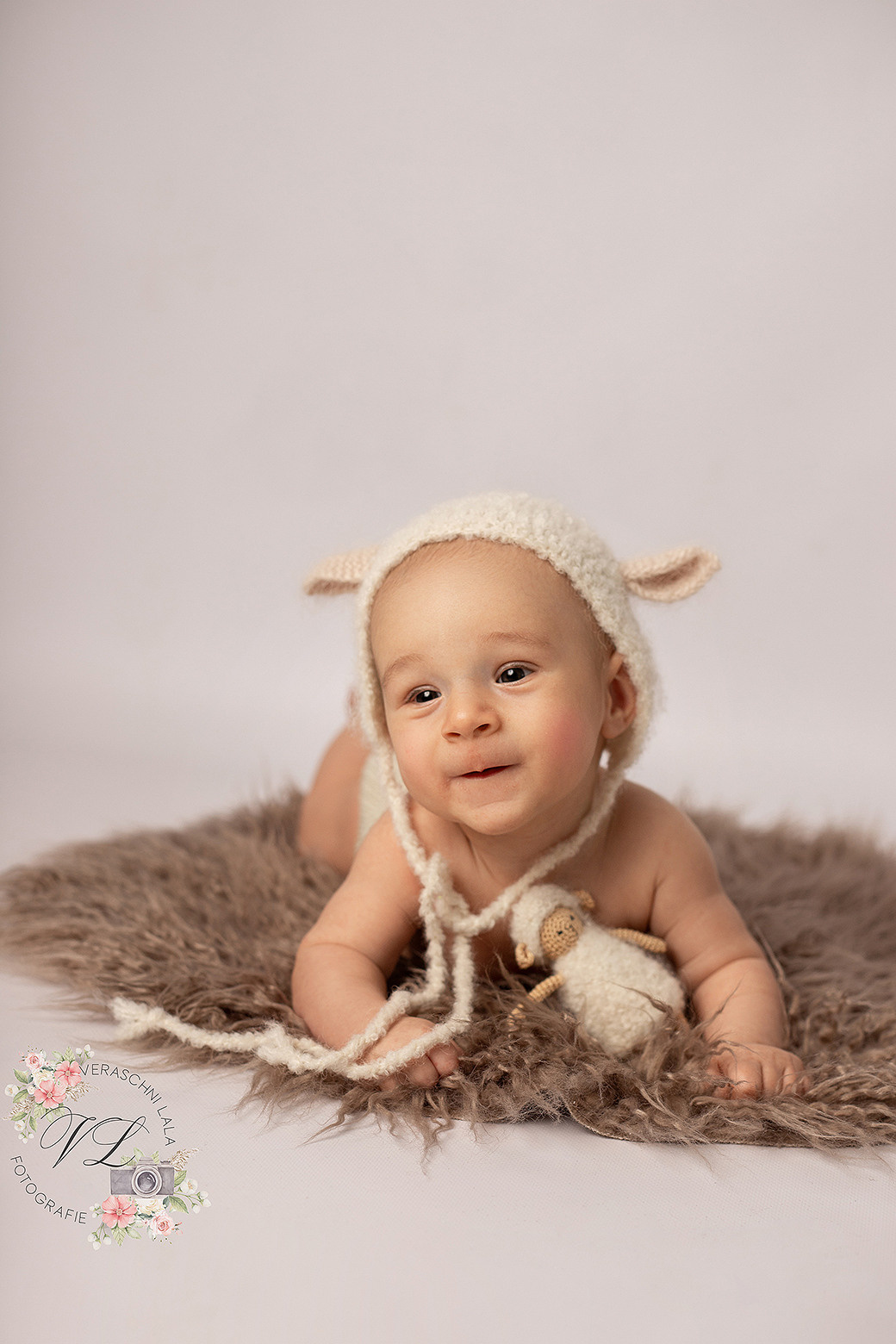 KINDER. Neugeboren und Babybauchfotoshooting in Cloppenburg
