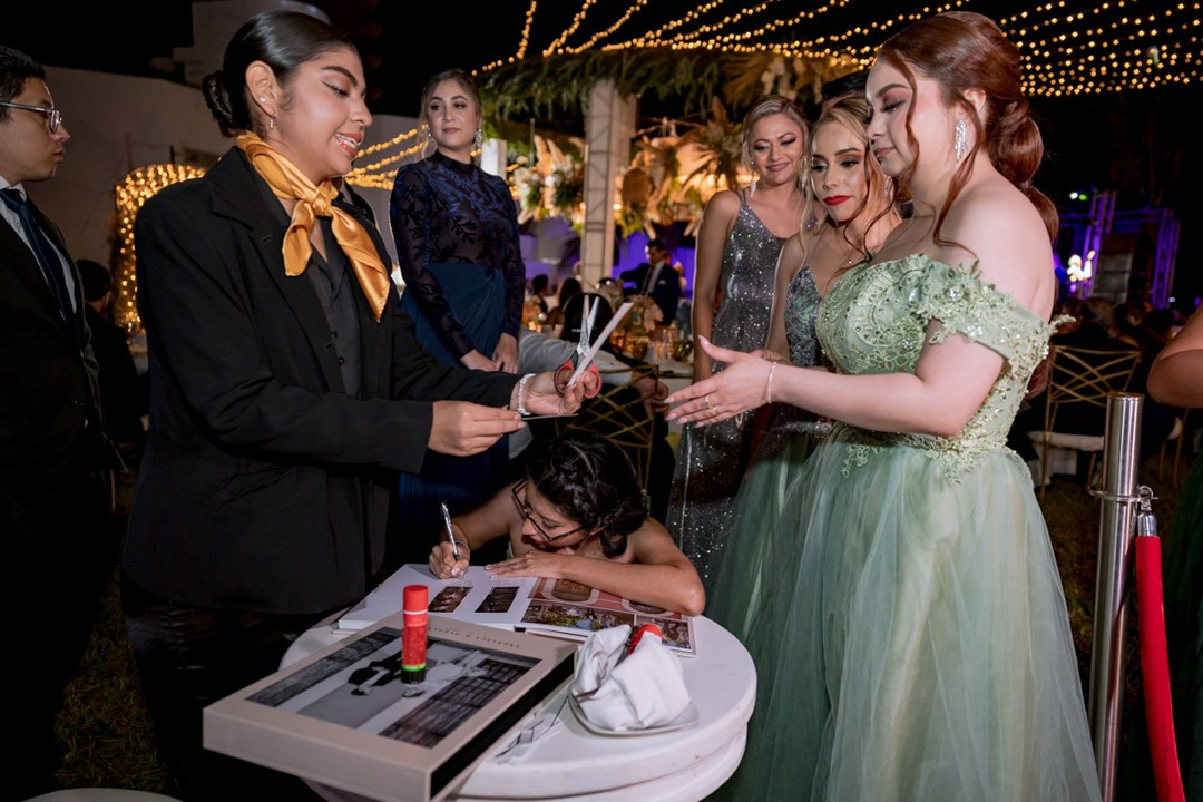 A + A. Luis Astorga - Fotografo de Bodas