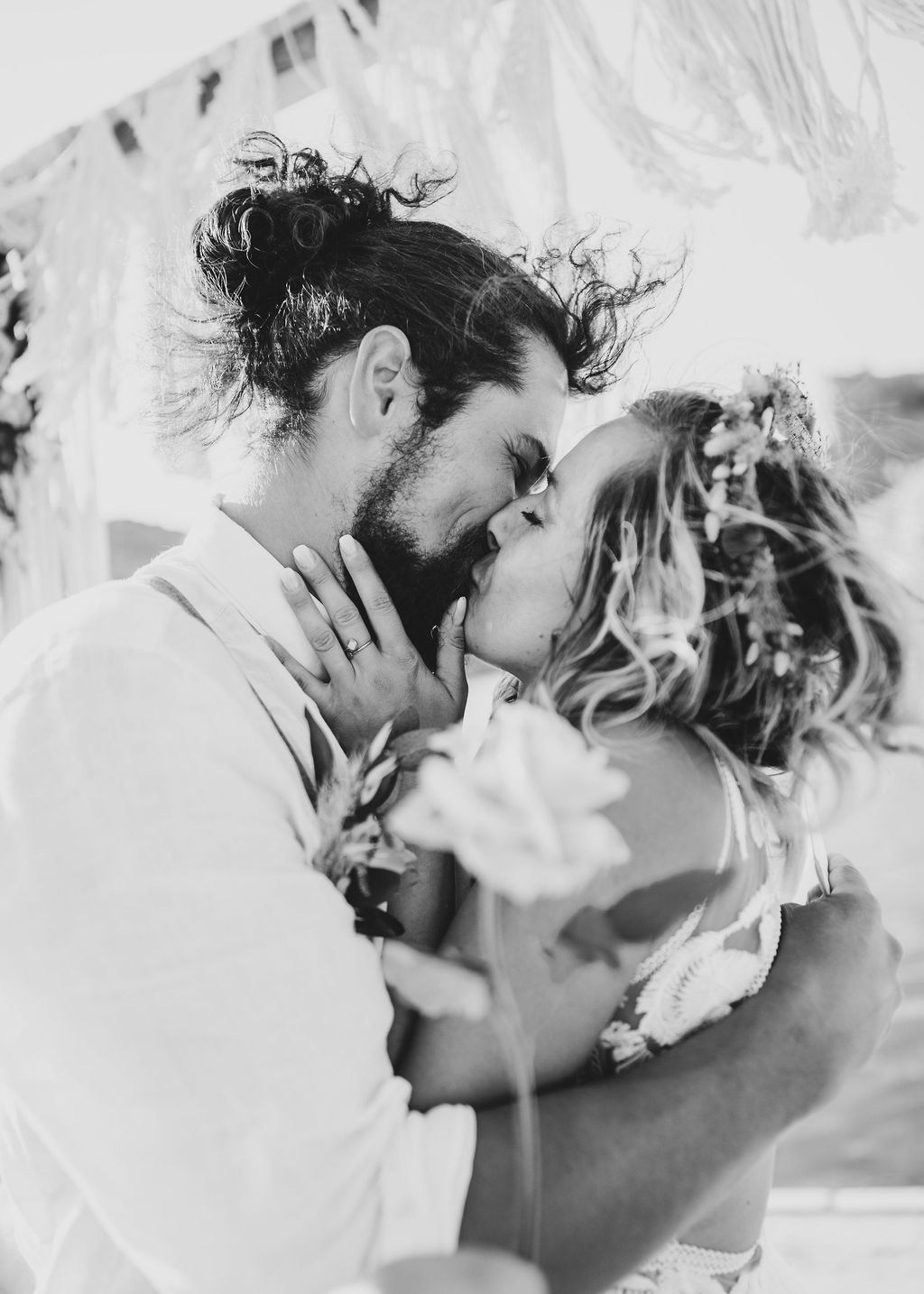 Tom and Denise. Renate Woeste | Wedding planner in Rhodes. Creating dream weddings by the sea. Let’s make your special day unforgettable