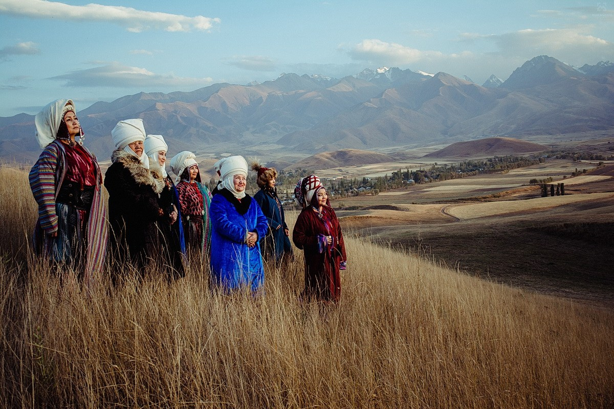 Необычная фотосессия в стиле этно. Фотограф в Бишкеке