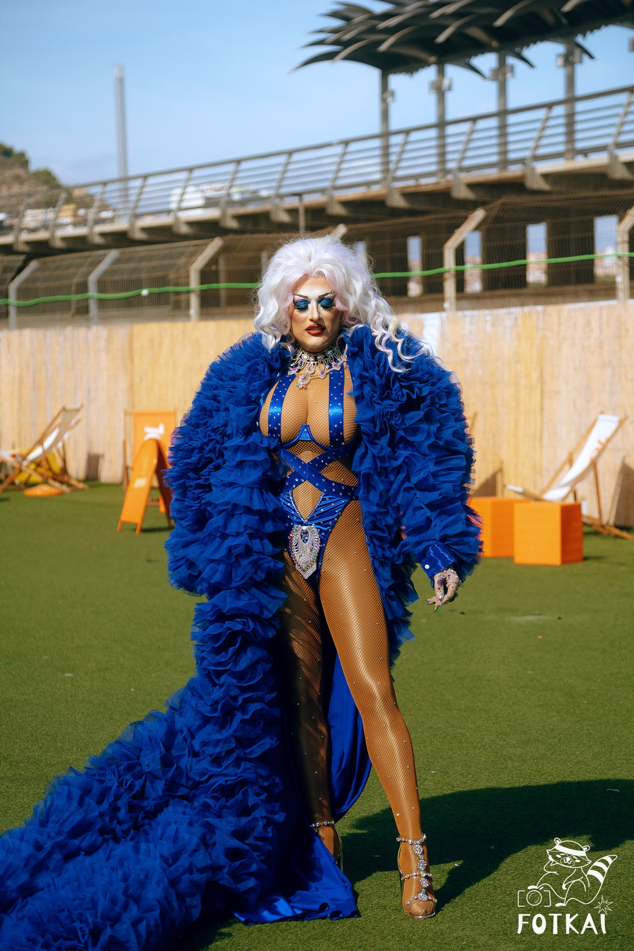 Cariña: La Fiesta 2025 Alicante — fotos del festival LGTBI y drag shows | FOTKAI