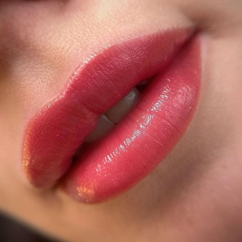 Permanent Make-up und Tattoo Artist in Wolfsburg-Gardelegen Anna Knaus