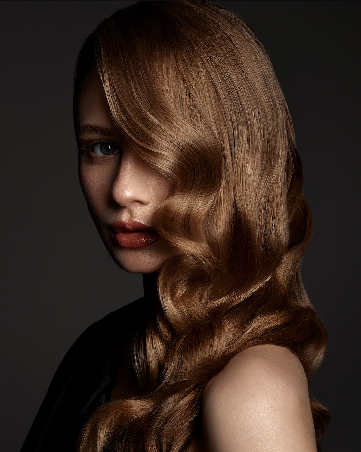 BEAUTY. Fashion and advertising photographer Alina Mikhalkovich Dubai