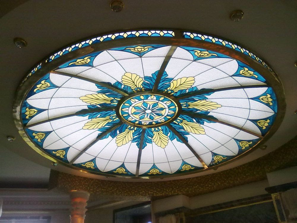 La Vitrage UAE. Professional Artist, teacher of art, Artistic Photographer In Dubai (U