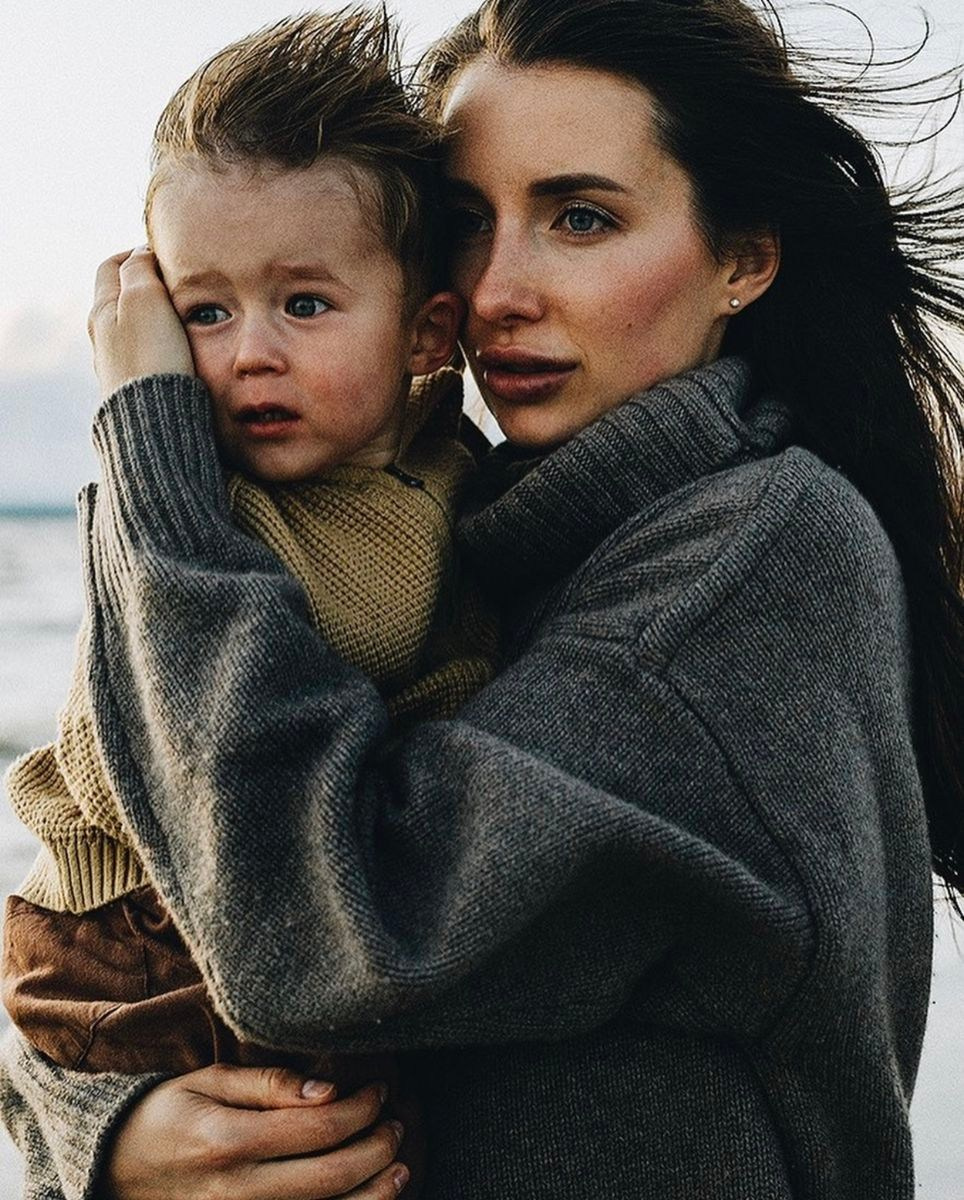 IETEIKUMI ĢIMENES FOTOSESIJAI