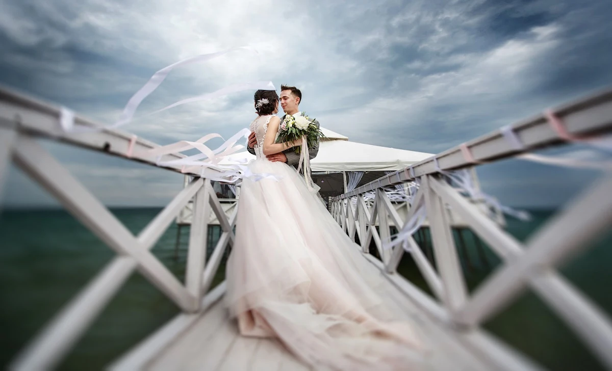 Weddings. Welcome to my video and photo world!