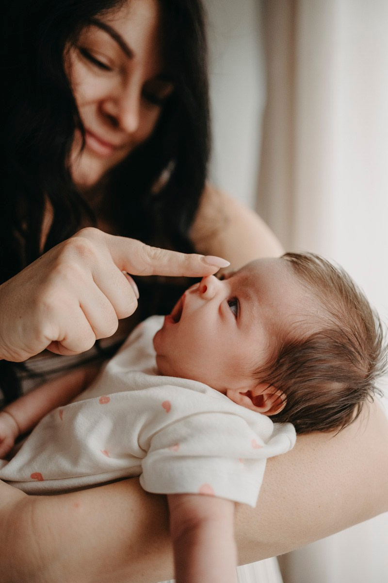 Latinka, Visnja i Konstantin / porodicno fotografisanje, fotografisanje bebe kod kuce. Deciji i porodicni fotograf u Beogradu Oksana Skendzic