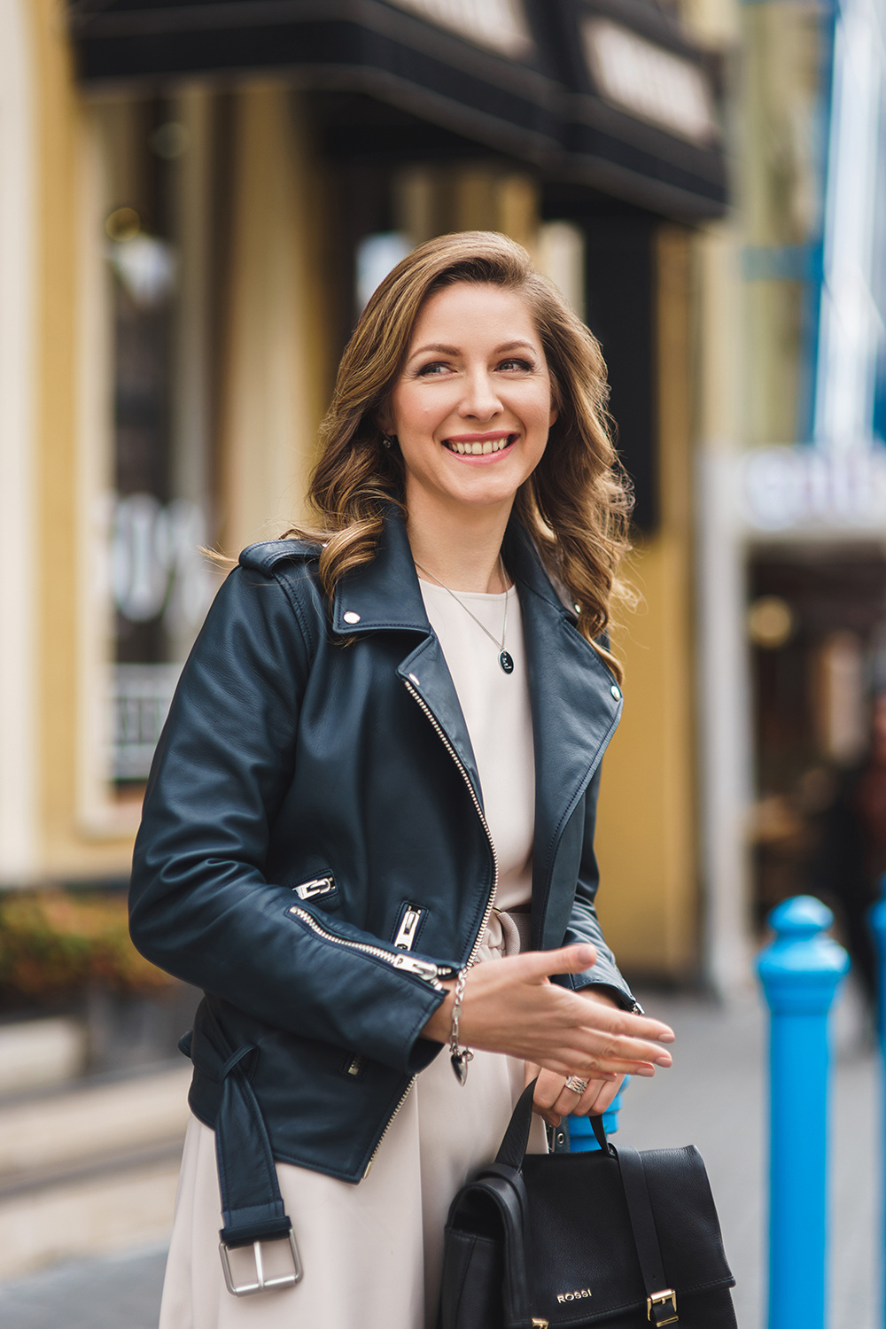 Фотосессия девушке в Бургасе. Фотограф в Болгарии Екатерина Зубкова