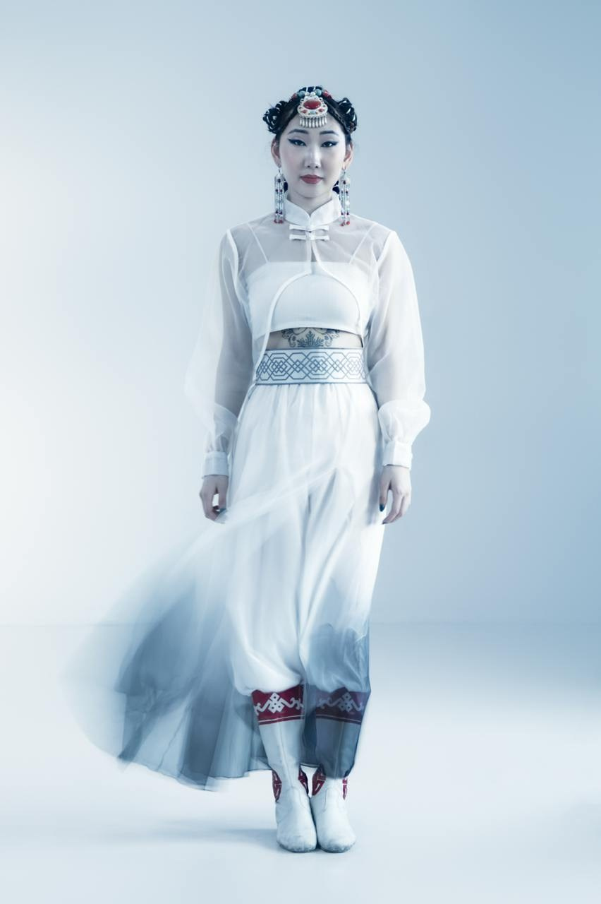 АРЮНА МУНКОЕВА. Фотостудия рекламной, коммерческой съемки в Улан-Удэ