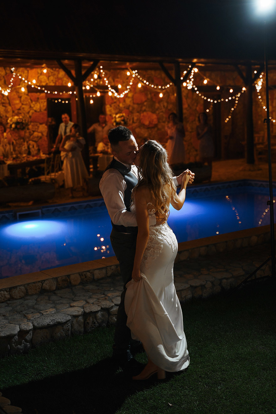 Wedding on on the lawn. Hochzeitsfotograf, Familienfotograf Stuttgart, Deutschland. Alex Popov