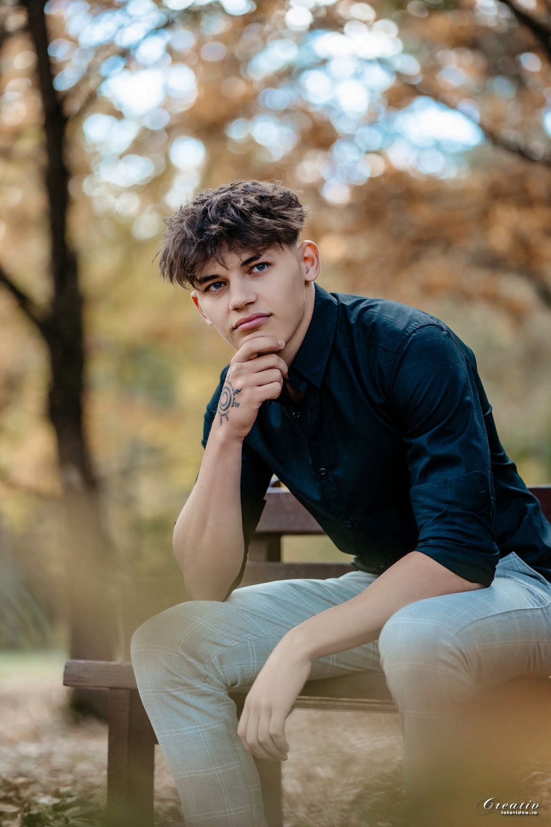 Oferta albume absolvenți 2026. Fotograf nuntă Bistrița | fotograf botez | Creativ Foto Video | Vasile Mizgan