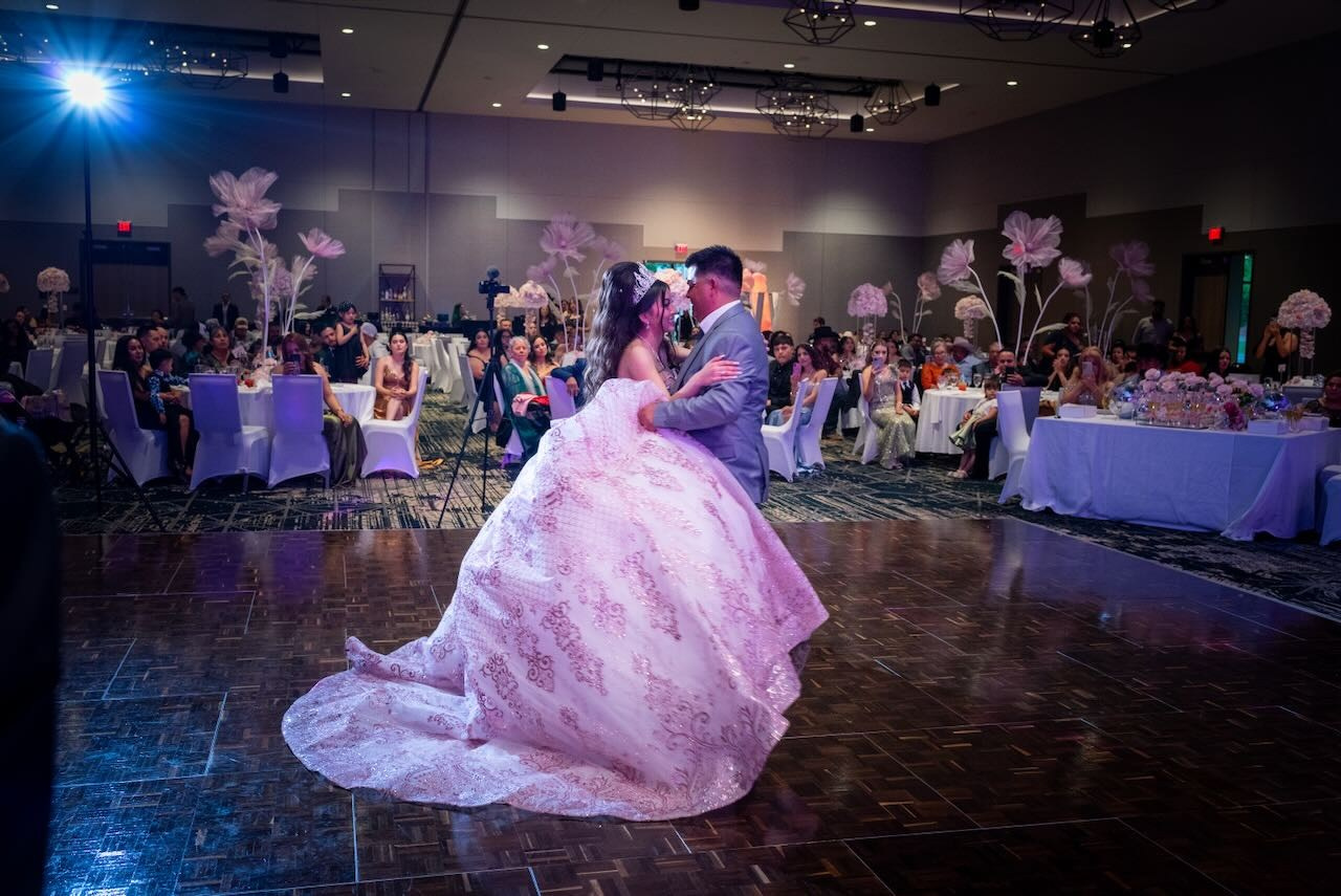 Colección: Camila Mis XV años