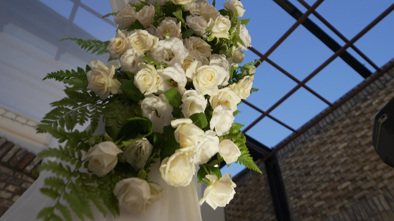 VIA / BASICO. Wedding and events photographers Studio Shalom