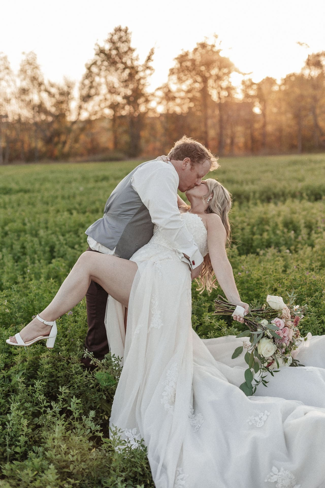 Hannah & Nikita’s Candid Wedding Photos | Documentary-Style Wedding Photography | Toronto, GTA, Vaughan, Mississauga. Storytellers Films — Candid Wedding Videographer & Photographer in Toronto, Ontario and beyond