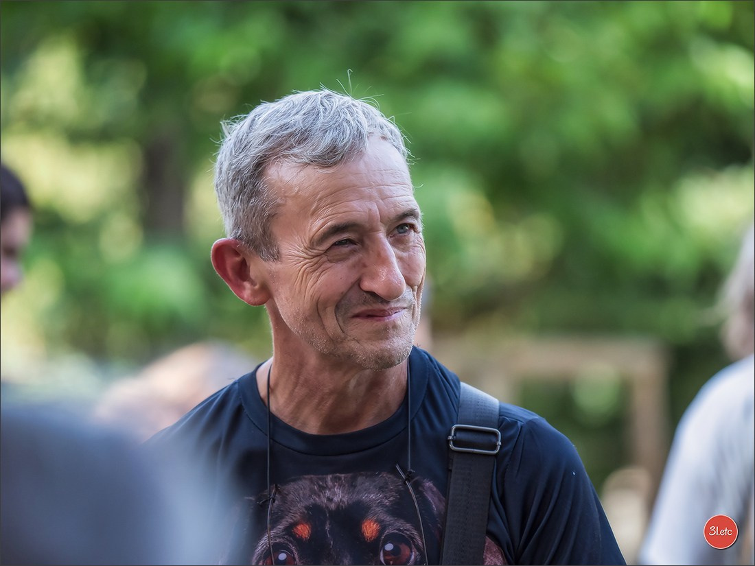 Teckels Parade Strasbourgeoise  Vous pouvez voir le galerie de photos. Photographe à Strasbourg | Portraits, Studio, Enfants, Événements