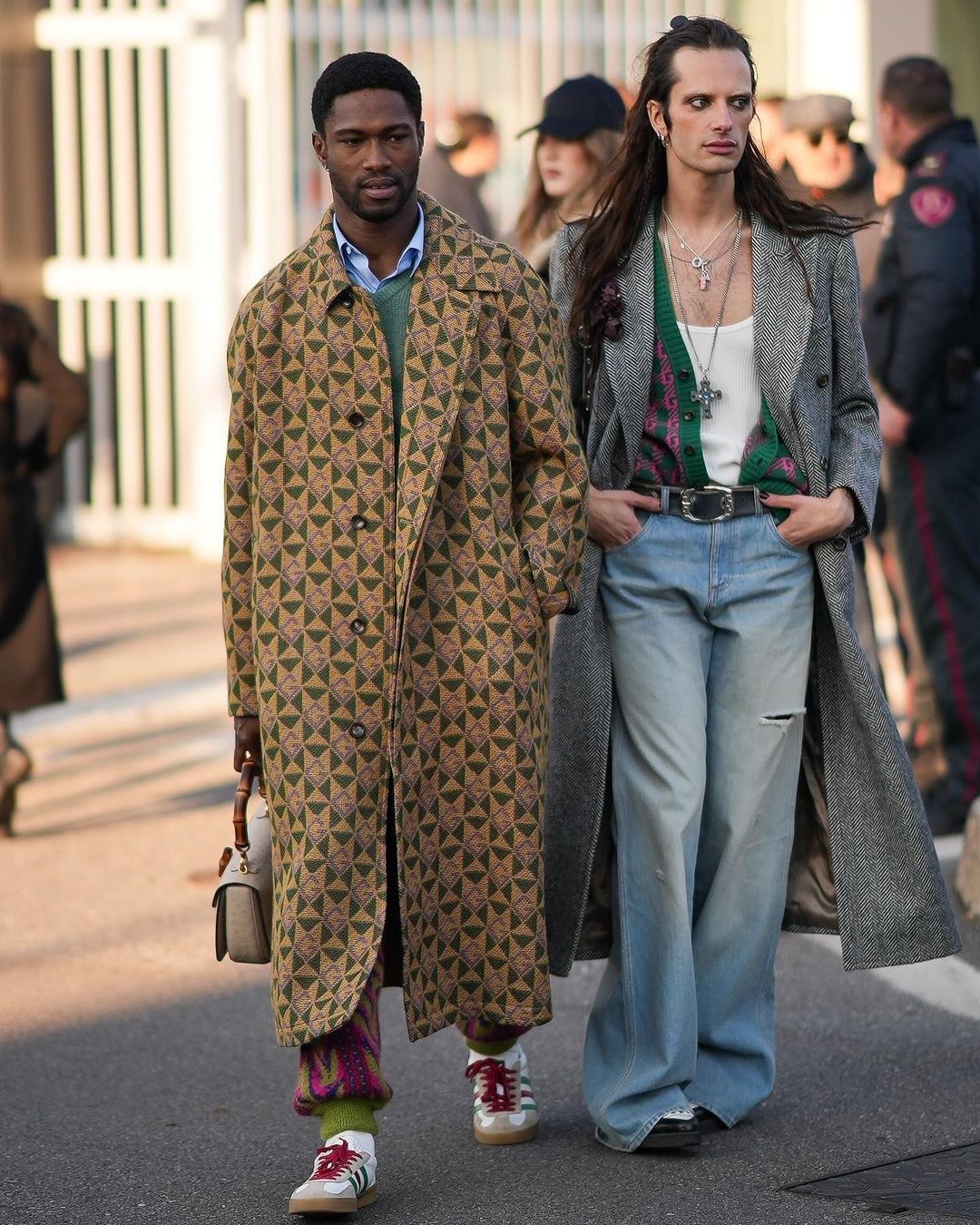 Sadiqdesh. Julia Di |Fashion streetstyle photographer|videomaker in Milan & Paris