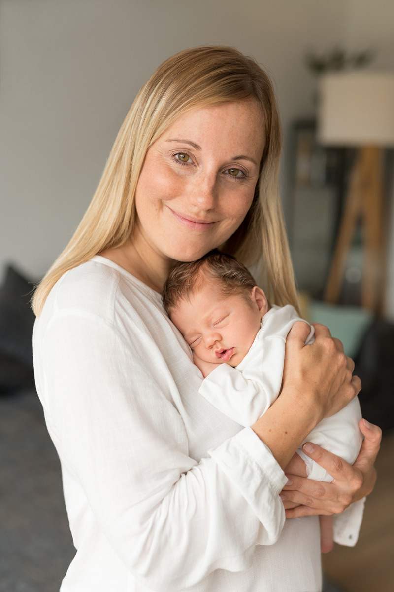 Babyfotografie natürlich schön. Newbornphoto in Duesseldorf