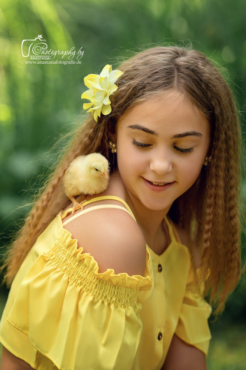 Küken und Kinder. Newbornfotograf Kinderfotograf Ulm Familienfotograf Anastasia Neu-Ulm