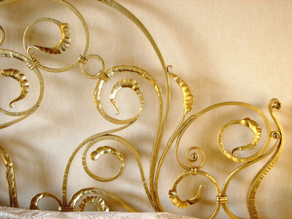 Коммерческие проекты Марии Тарлецкой. Скульптор кузнец Мария Тарлецкая