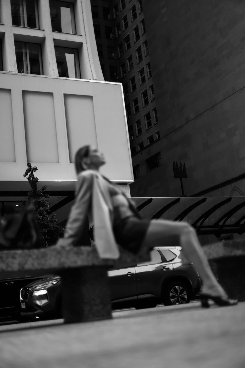 Street shoot with Yulia. VALERIIA VIUNOVA individual shooting\love story\event\brand