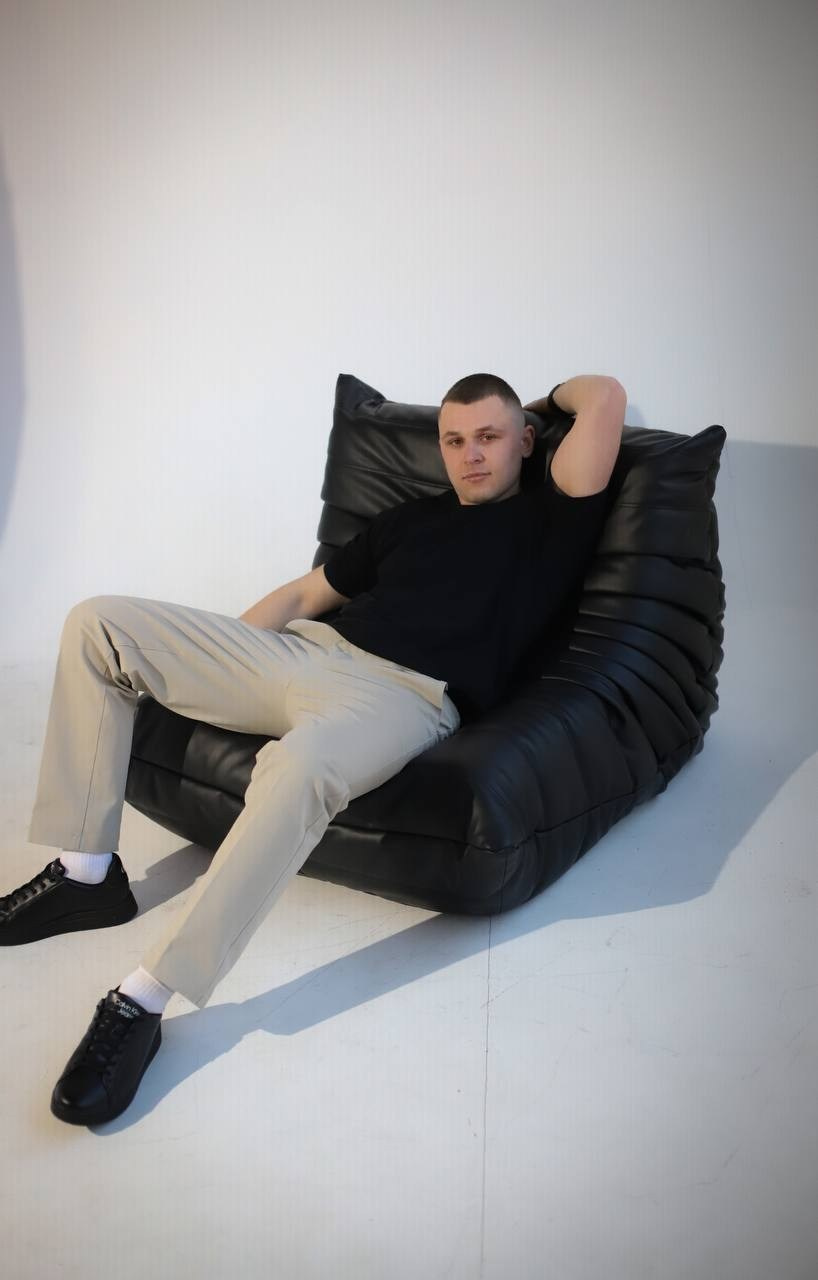 Misha. VALERIIA VIUNOVA individual shooting\love story\event\brand