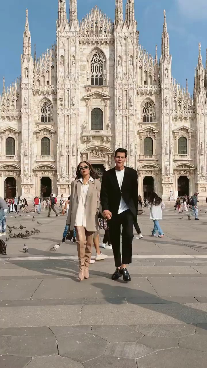 Karina Nigay. Julia Di |Fashion streetstyle photographer|videomaker in Milan & Paris