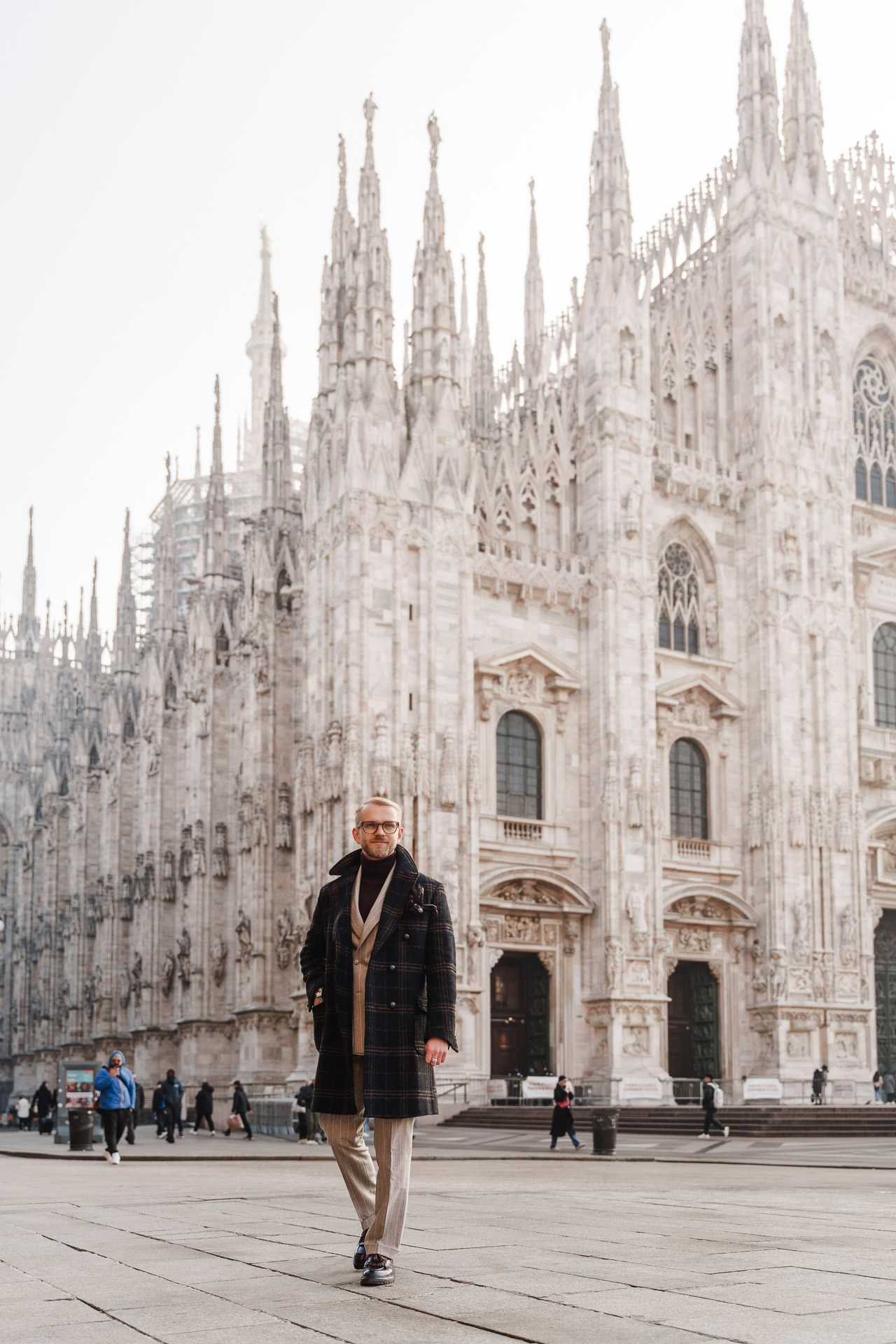 Personal photoshoot in Milan near Duomo cathedral