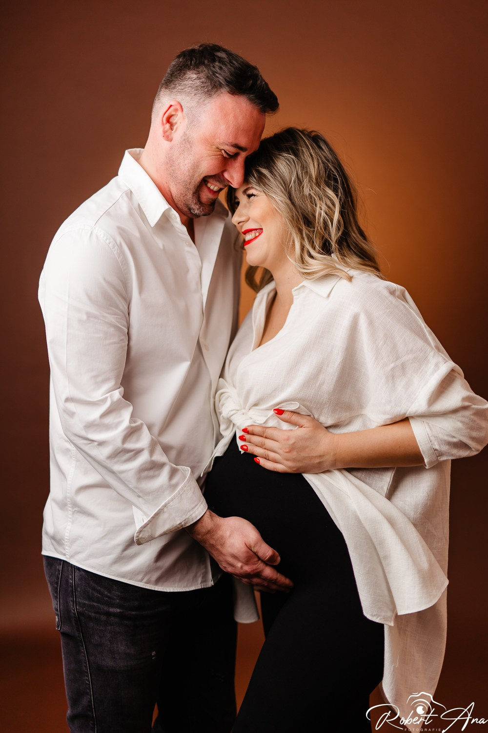 MATERNITATE. Robert Blaj - Fotograf Nuntă Iași